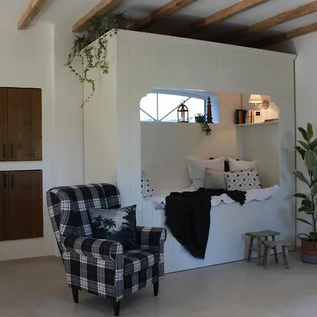 Апартаменты Huus Luettje Iloov Munkeboe