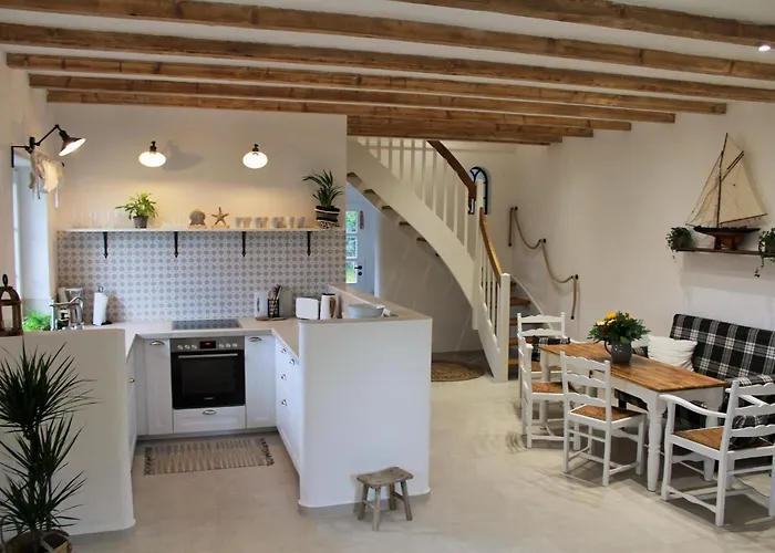 Huus Luettje Iloov * Munkeboe