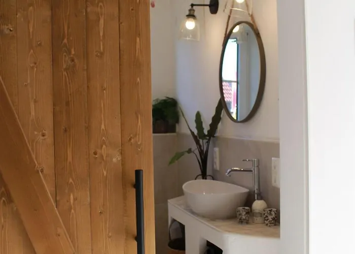 Huus Luettje Iloov * Munkeboe